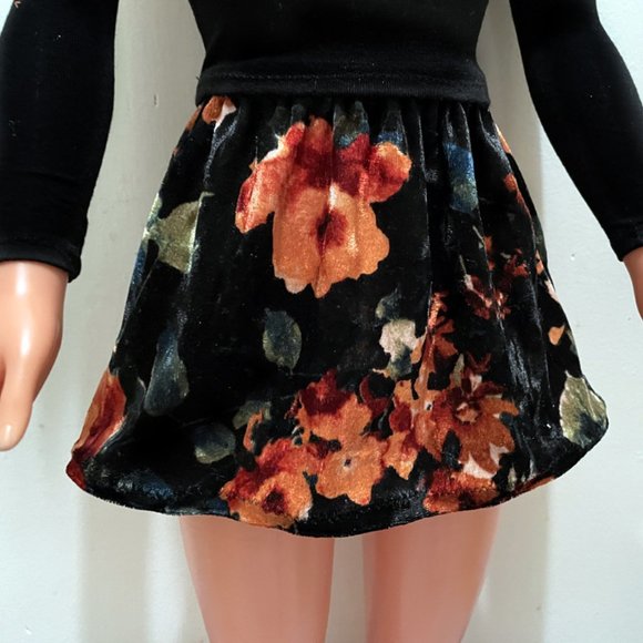 Clothes set for My Size Barbie doll: velvet floral skirt, stretchy top. OOAK New - Picture 2 of 2